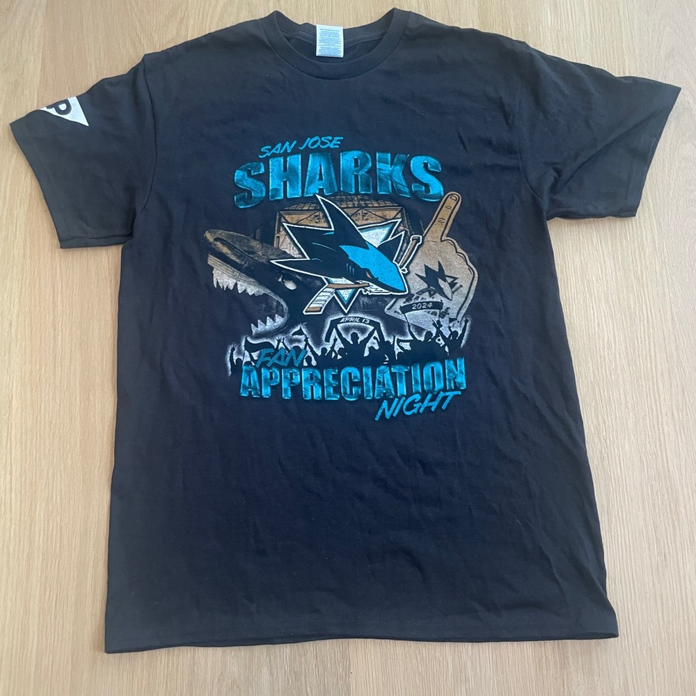 San Jose sharks T-shirt